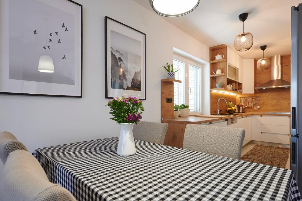 Apartman Miro - Center Of Трогир Экстерьер фото