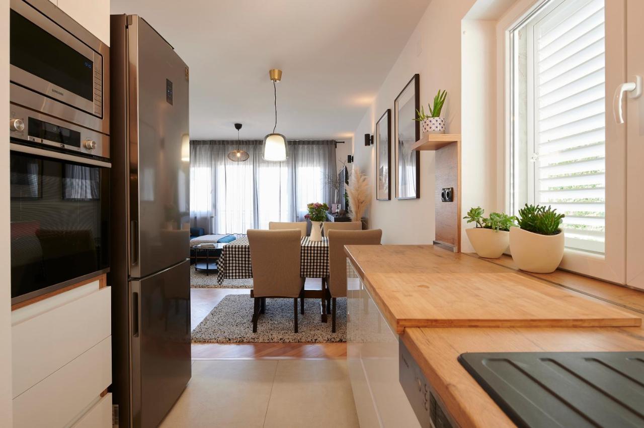 Apartman Miro - Center Of Трогир Экстерьер фото