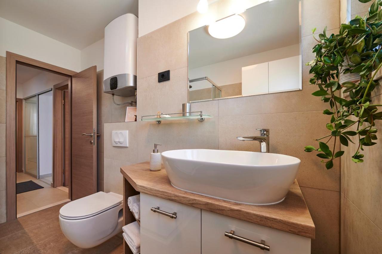 Apartman Miro - Center Of Трогир Экстерьер фото